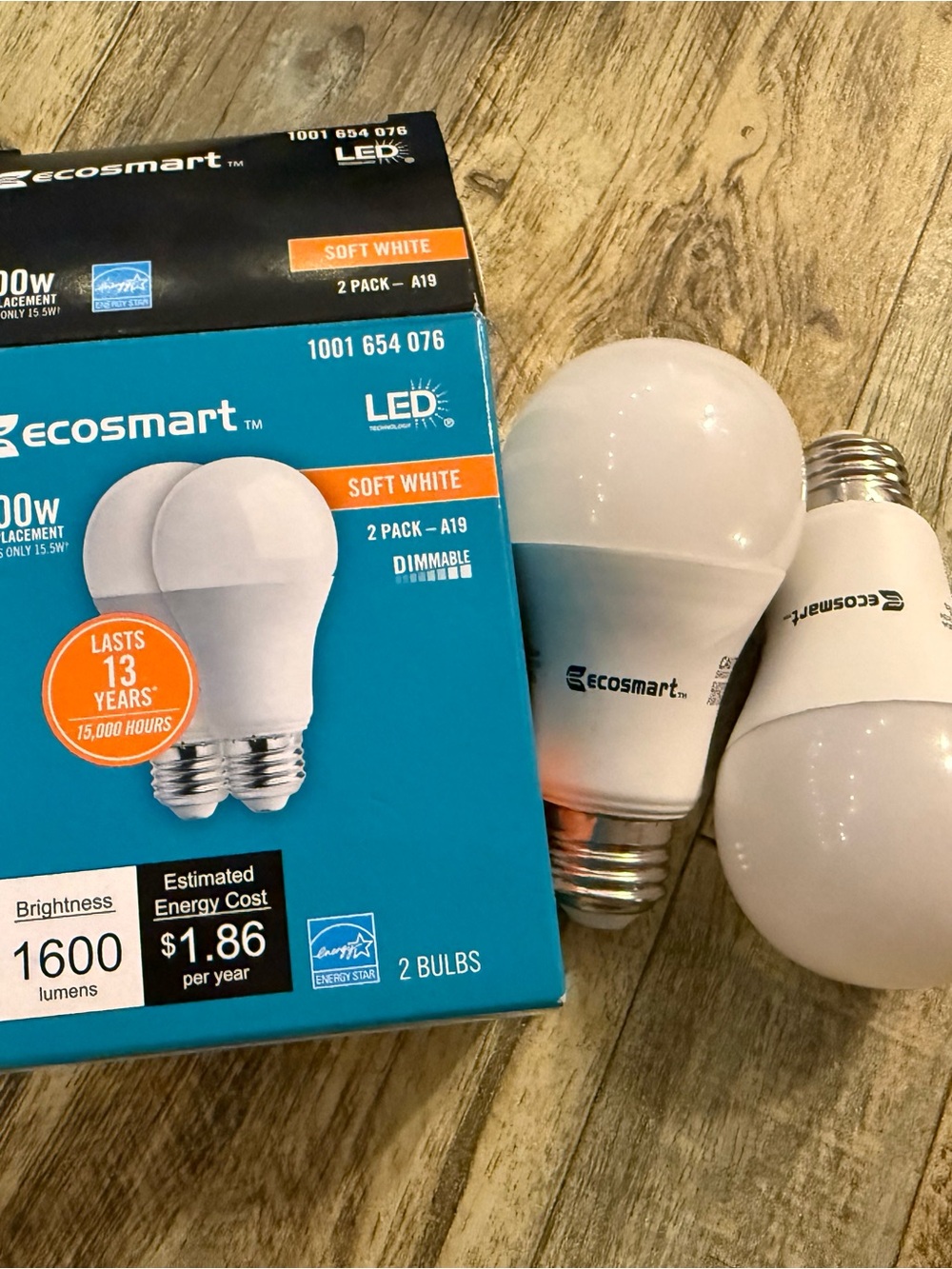 Soft White LED A19 Light Bulb - Soft White 2bulbs